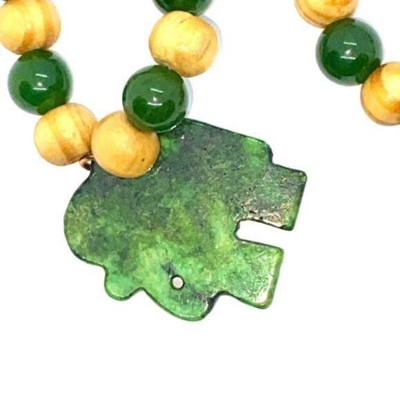 Handmade Beaded Wood & Green Elephant Necklace - Picture 5 of 8